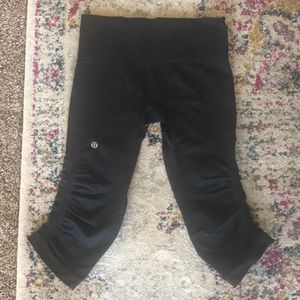 Lululemon cropped pant size 4